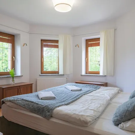 Apartment Z Tarasem W Willi Wiezyczki *