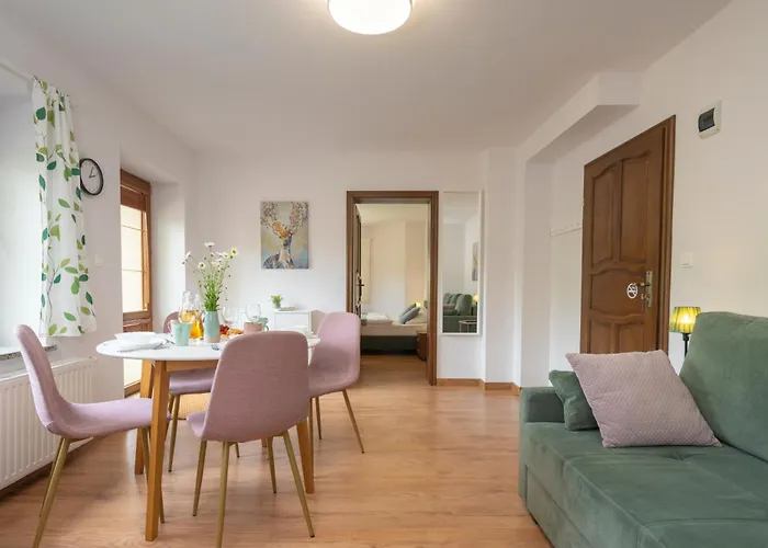 Z Tarasem W Willi Wiezyczki 아파트